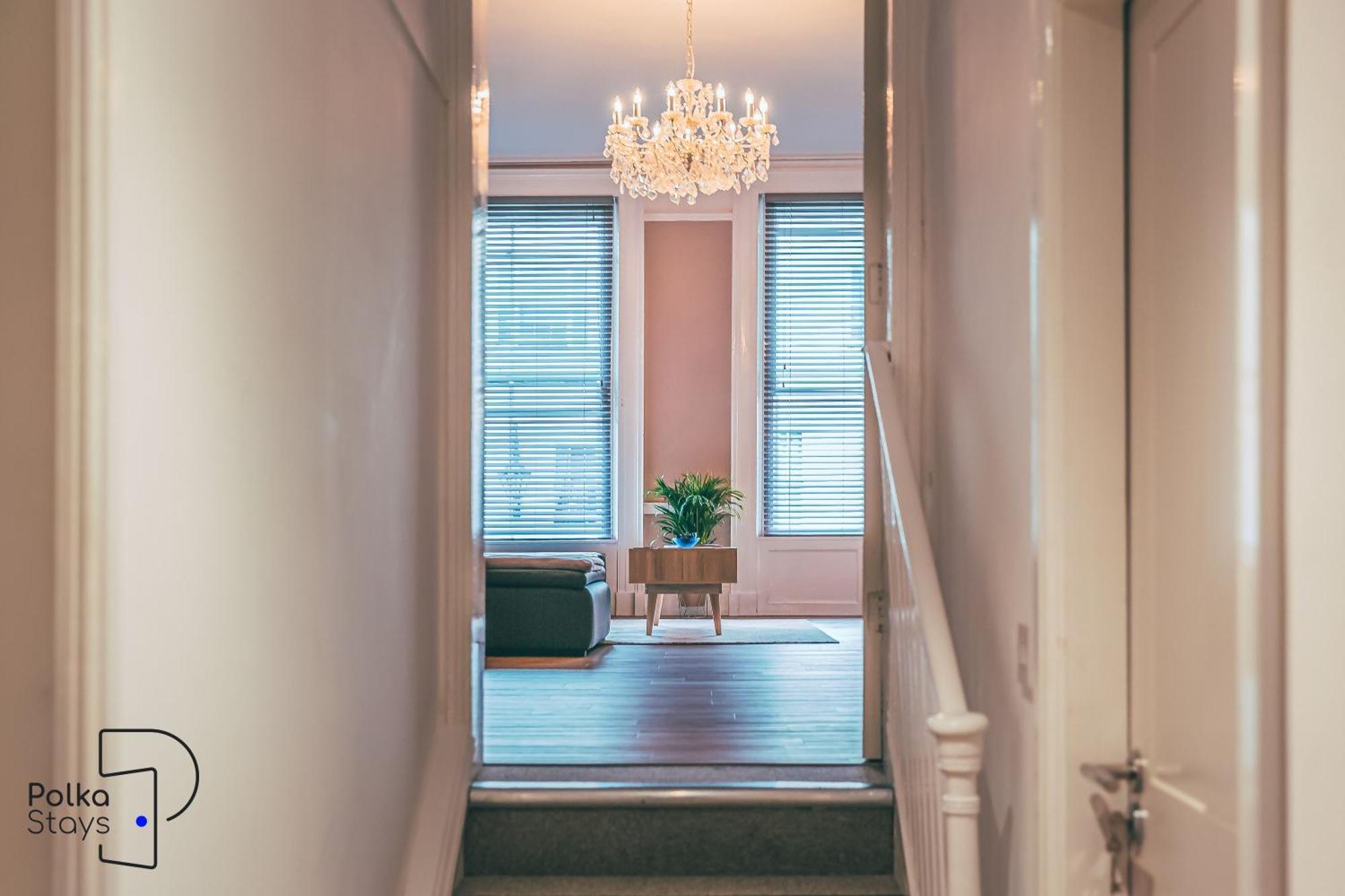 Rows At Bridge Street, Centre - Luxury By Polkastays