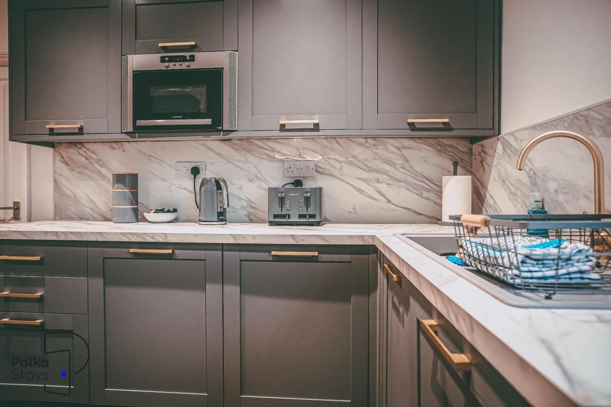 Rows At Bridge Street, Centre - Luxury By Polkastays Chester