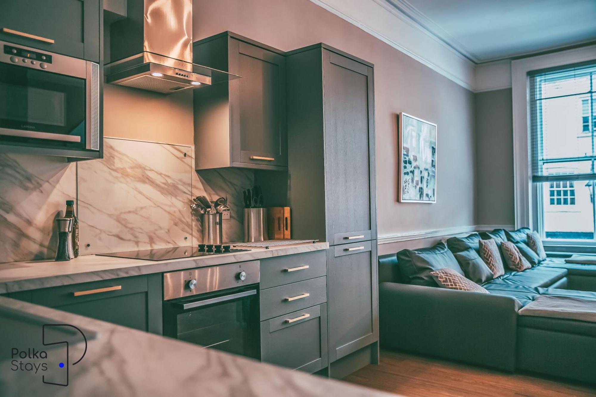Rows At Bridge Street, Centre - Luxury By Polkastays Apartment *