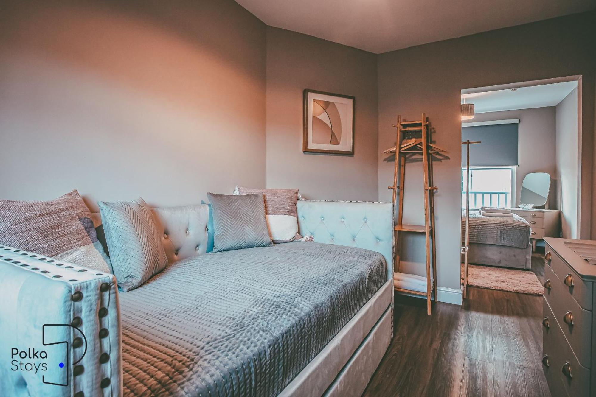 Rows At Bridge Street, Centre - Luxury By Polkastays * Chester